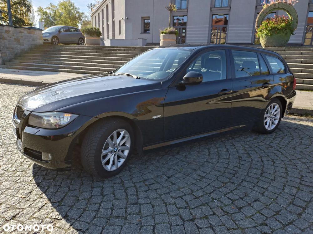 BMW Seria 3 320d - 8