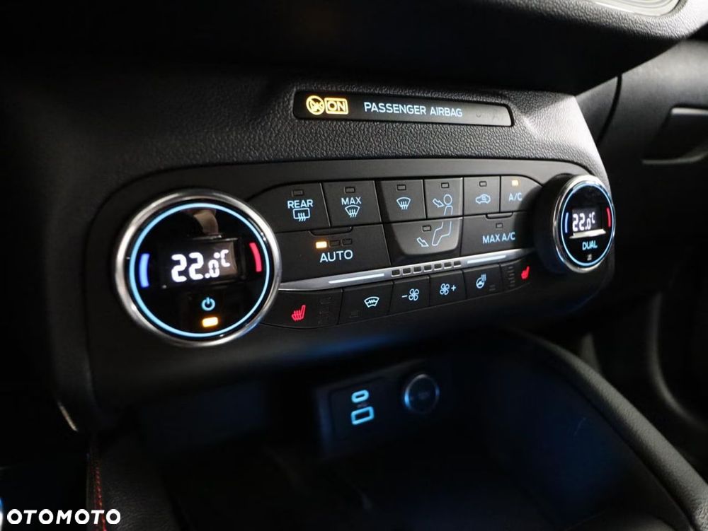 Ford Kuga 2.5 Duratec PHEV ST-LINE - 19