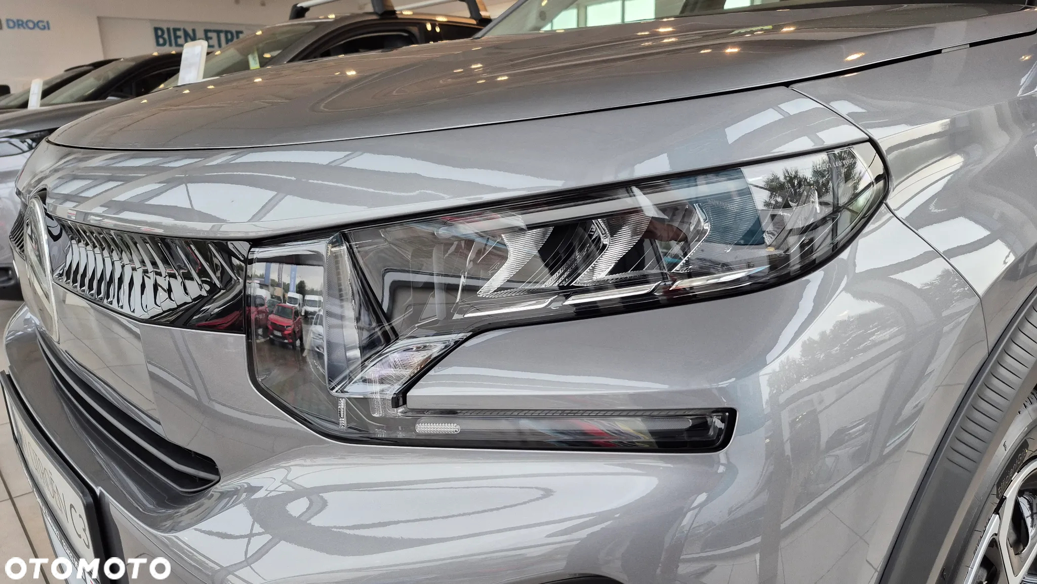 Citroën C3 1.2 T Plus - 4