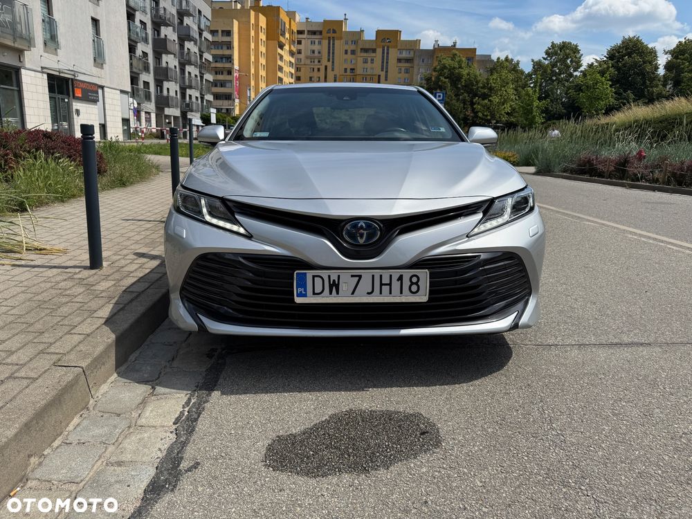 Toyota Camry 2.5 Hybrid Executive CVT - 10