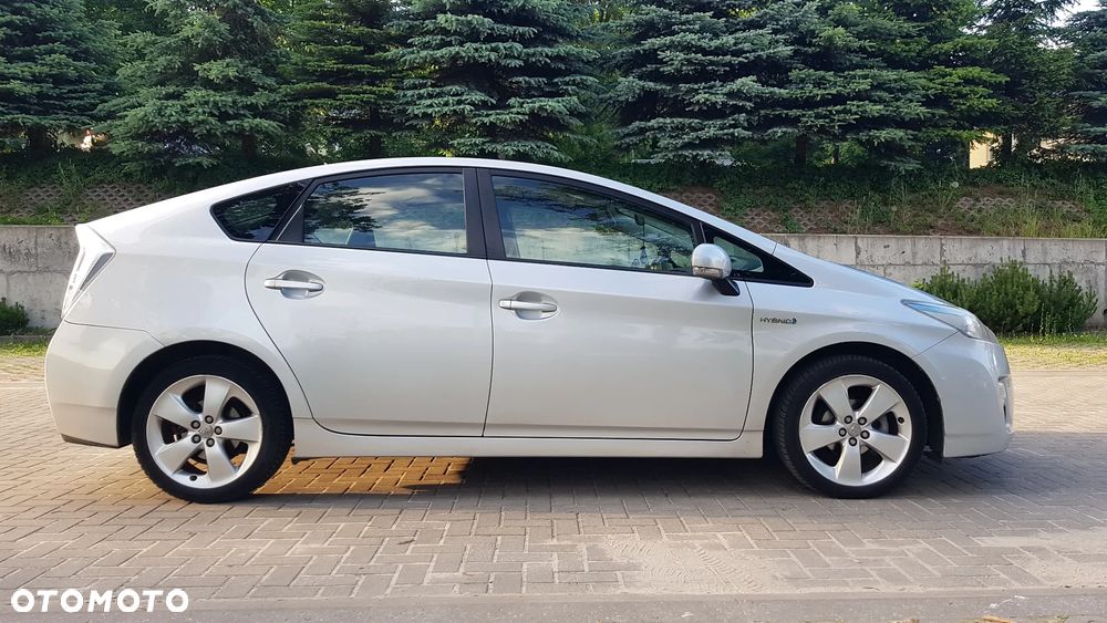 Toyota Prius (Hybrid) Comfort - 1