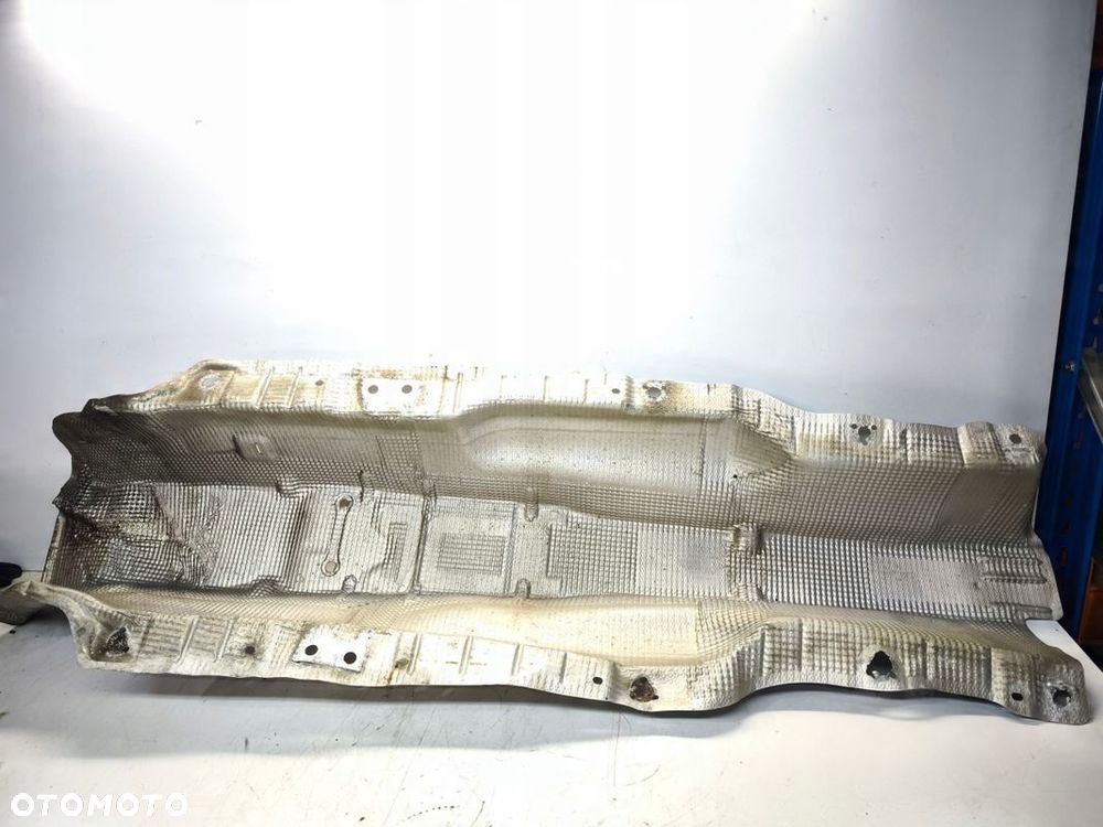 OSŁONA TERMICZNA TUNELU AUDI A3 8V VOLKSWAGEN SEAT SKODA 5Q0825661F - 1