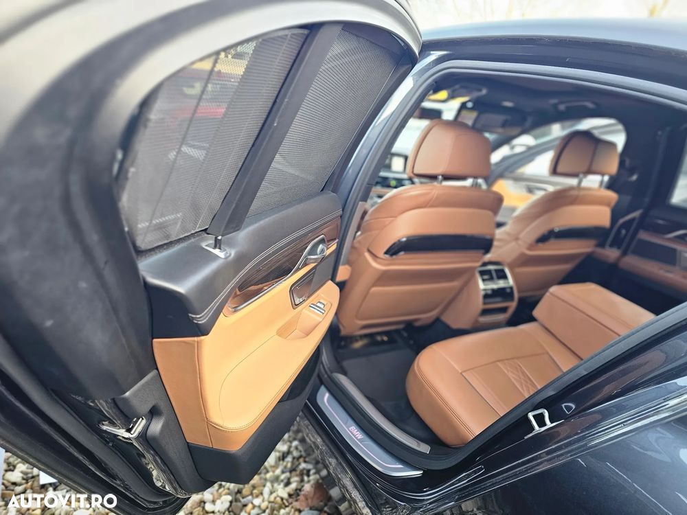 BMW Seria 7 730d xDrive - 9