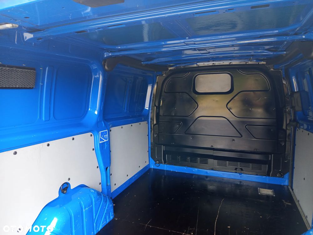 Ford Transit Custom - 12
