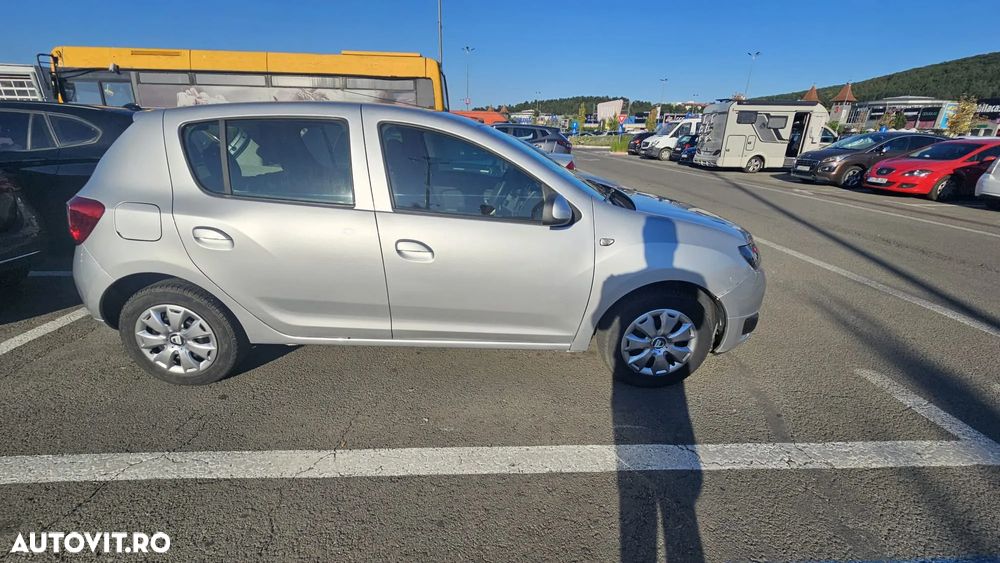 Dacia Sandero - 3