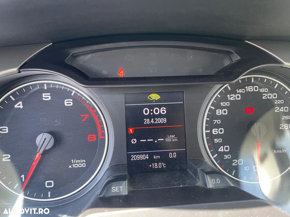 Audi A4 Limuzina 1.8 TFSI - 2