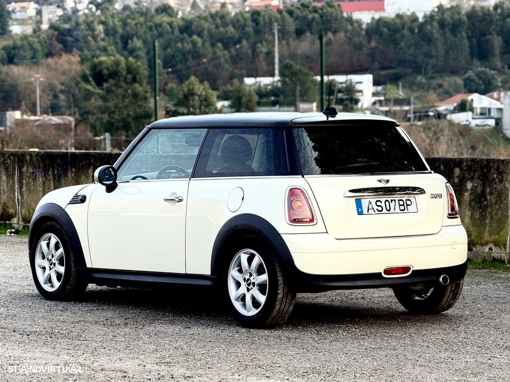 MINI 3 Portas Cooper Aut. - 3