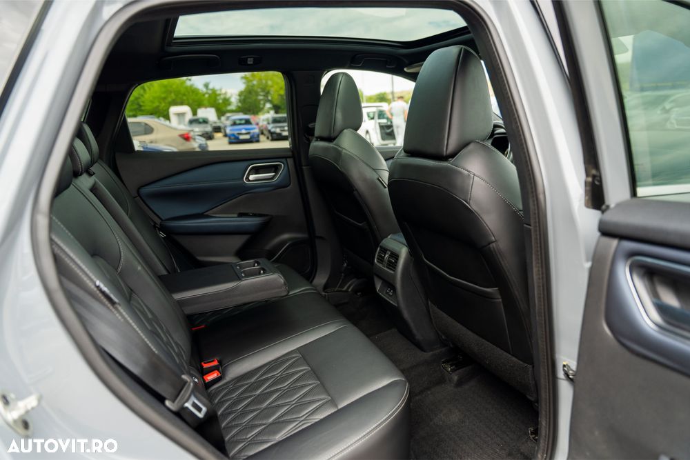 Nissan Qashqai 1.3 l MHEV X-Tronic 4WD Tekna Plus - 9
