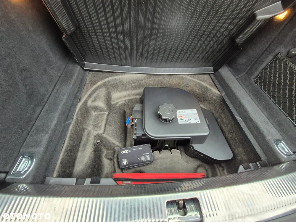 Audi A4 Avant 2.0 TDI e DPF Ambiente - 21