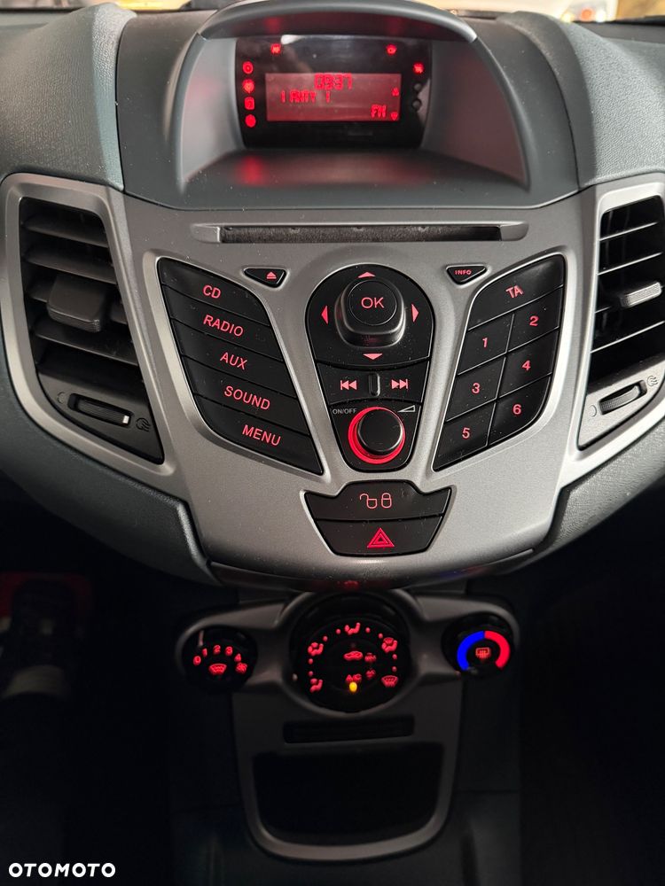 Ford Fiesta - 14