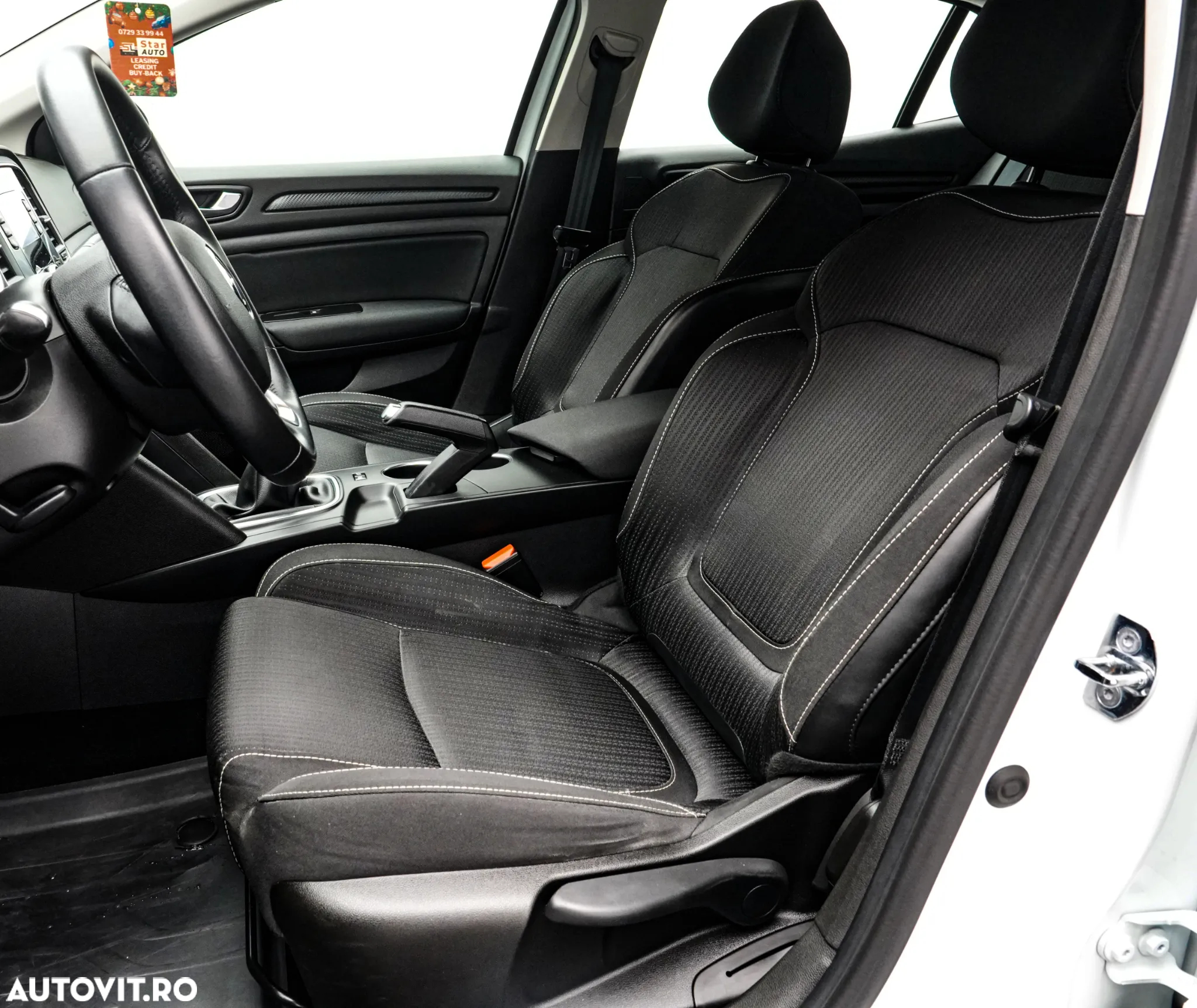 Renault Megane Blue dCi 116 Zen - 14