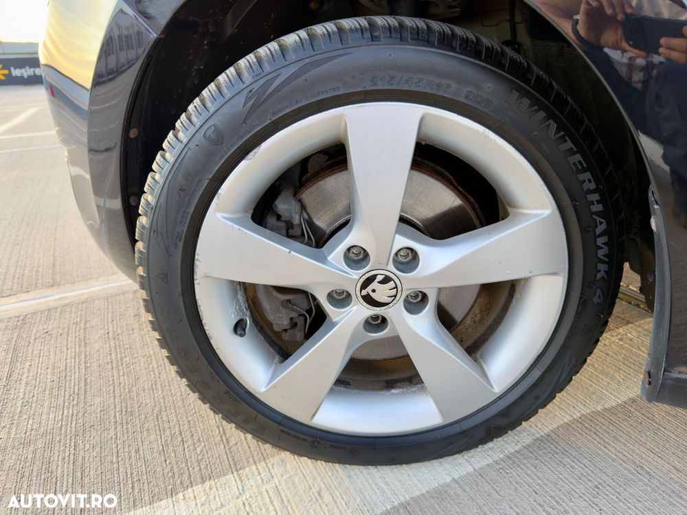 Skoda RAPID 1.2 TSI Elegance - 13