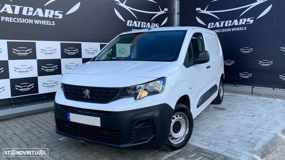 Usado Peugeot Partner 2020 - 13 800 EUR, 118 300 km - Standvirtual.com
