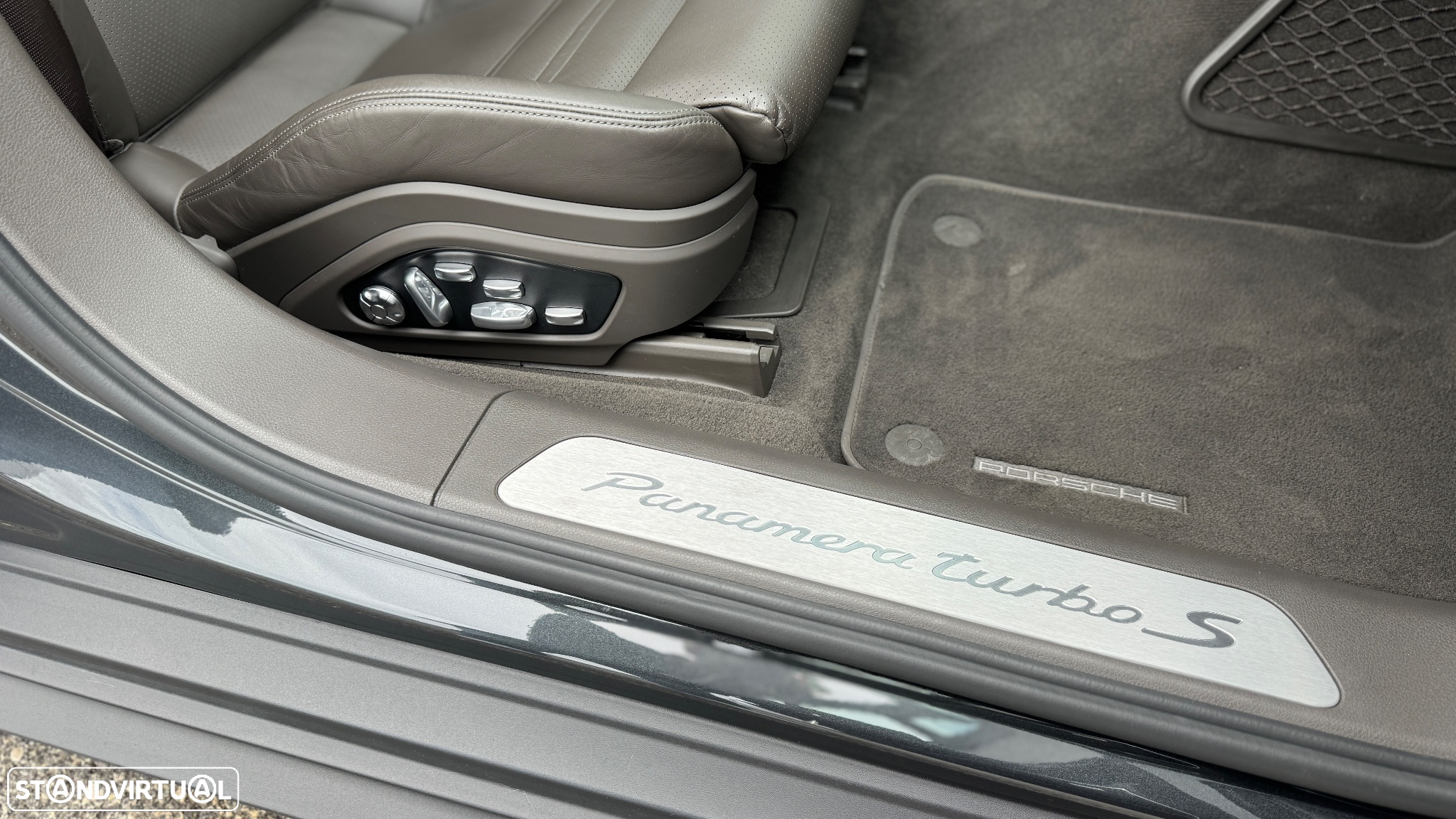 Porsche Panamera Turbo S E-Hybrid - 37