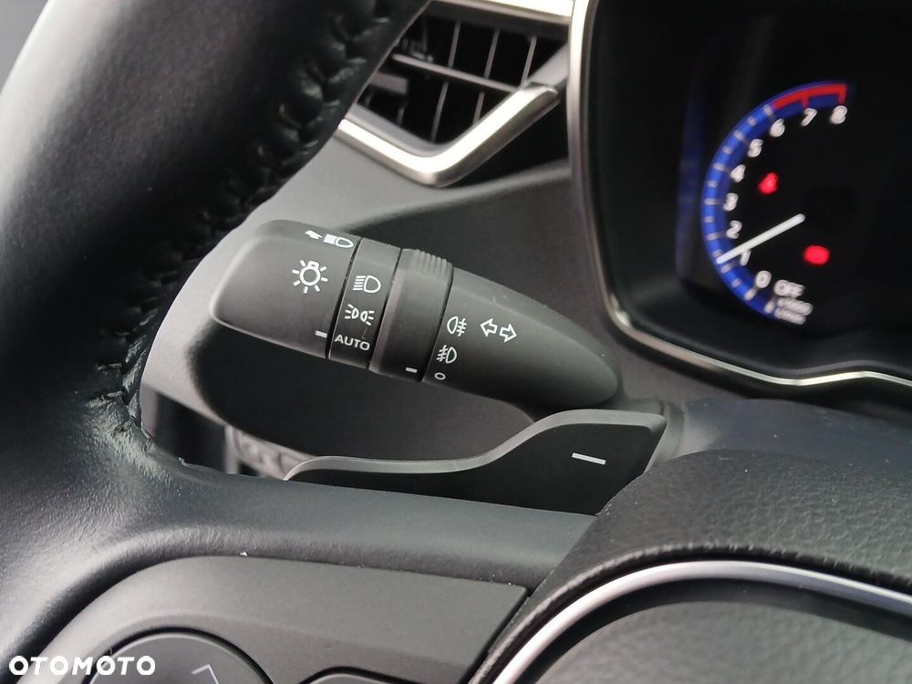 Toyota Corolla 2.0 Hybrid Comfort - 26