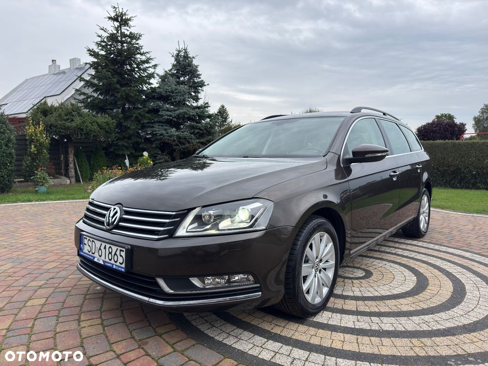 Volkswagen Passat - 10