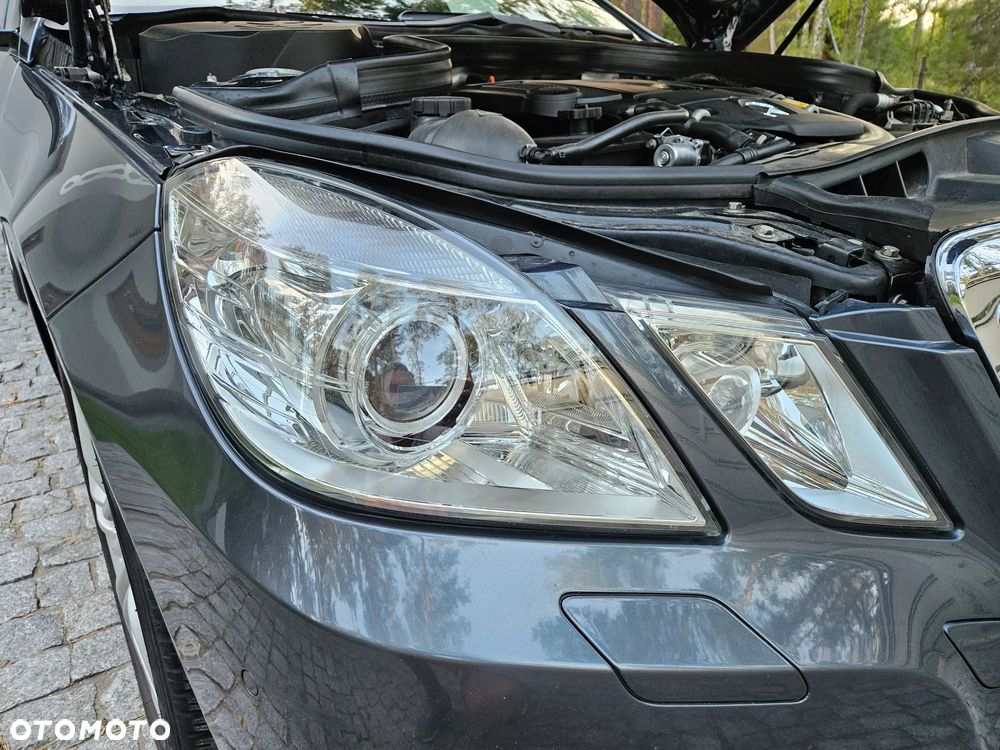Mercedes-Benz Klasa E 200 CGI BlueEff Avantgarde - 33