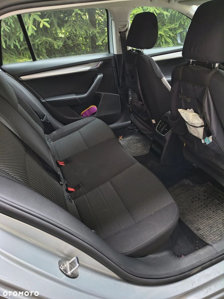 Skoda Octavia 1.6 TDI Ambition - 8