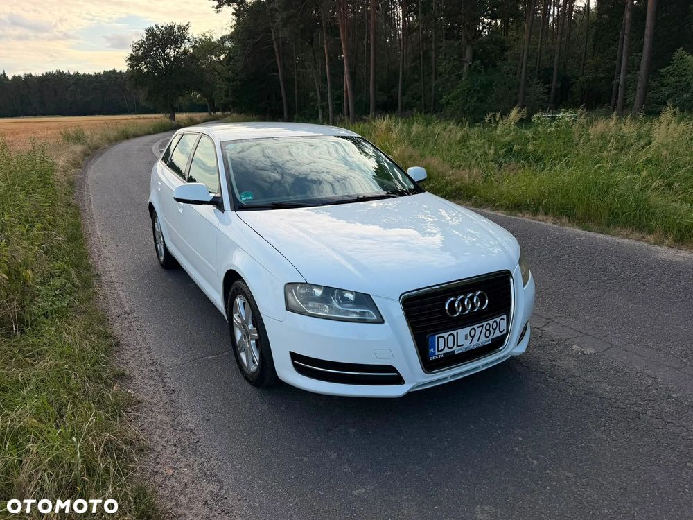 Audi A3 Sportback 1.6 Attraction - 10