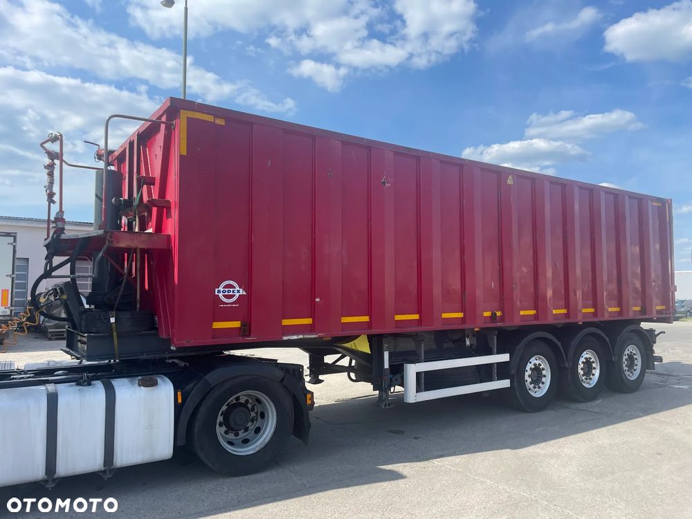Bodex 48-50 m3 stalowa saf intrax alufelgi opony 80% - 12