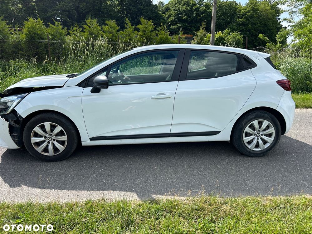 Renault Clio - 2