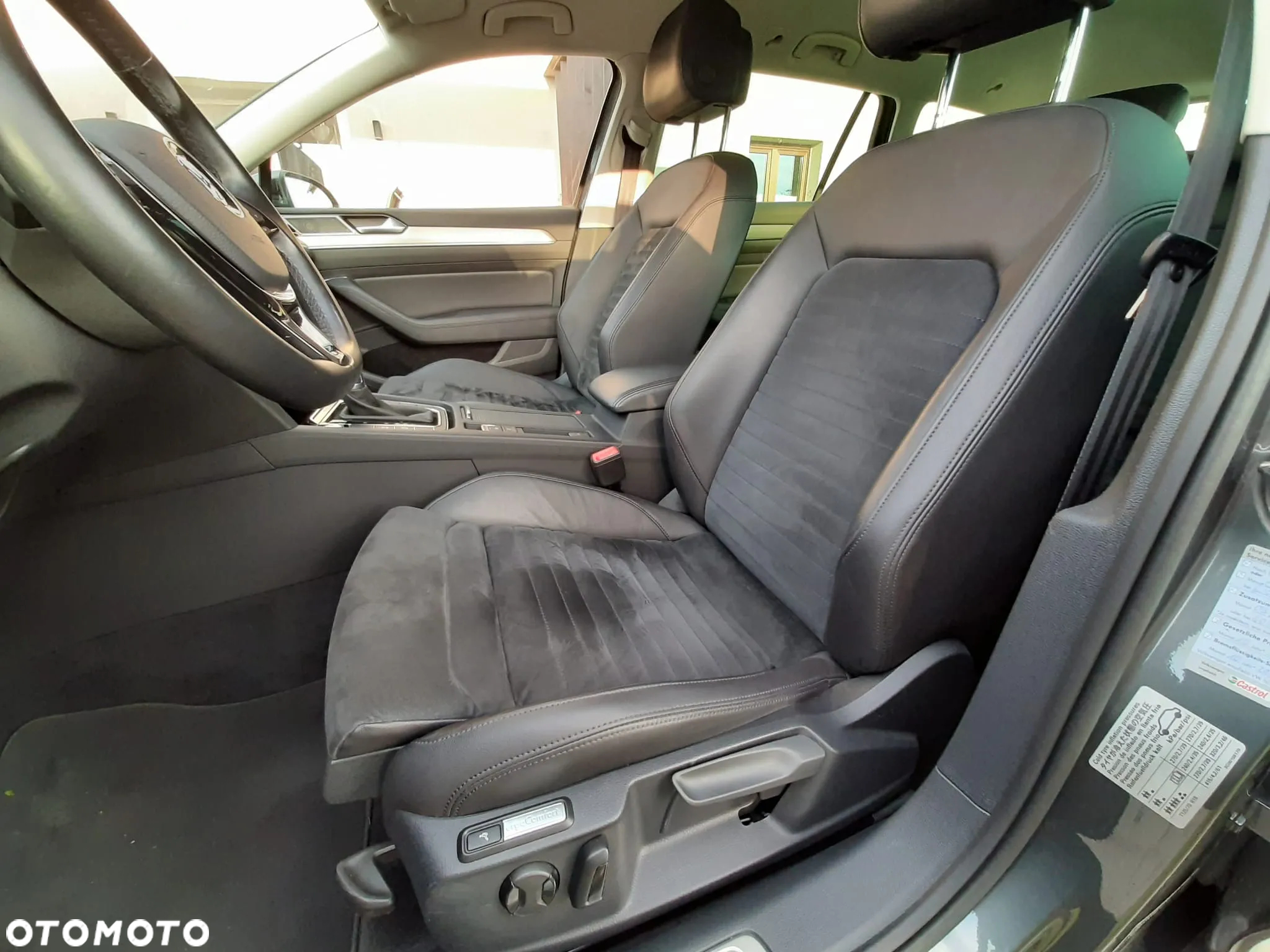 Volkswagen Passat 2.0 TDI BMT Highline DSG - 14