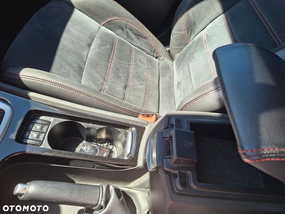 Ford Mondeo 2.0 TDCi Titanium X - 17