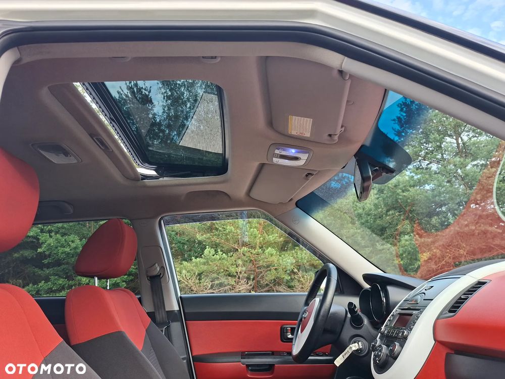 Kia Soul 1.6 CVVT Spirit - 32