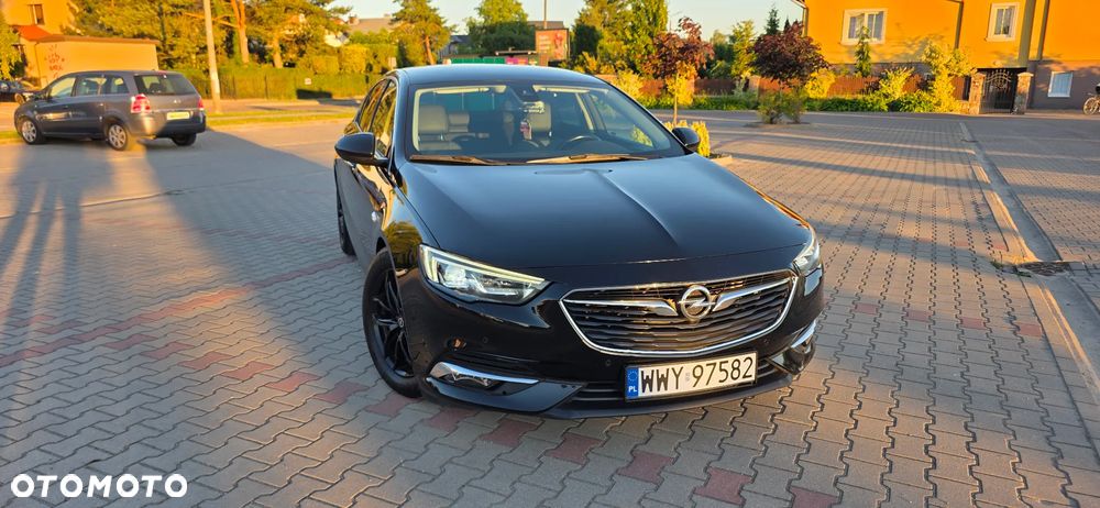 Opel Insignia 2.0 CDTI Executive - 2