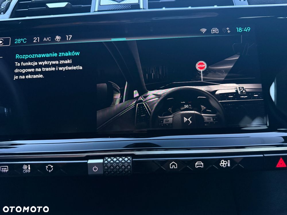 DS Automobiles DS 7 Crossback 1.6 E-Tense Performance Line + - 24