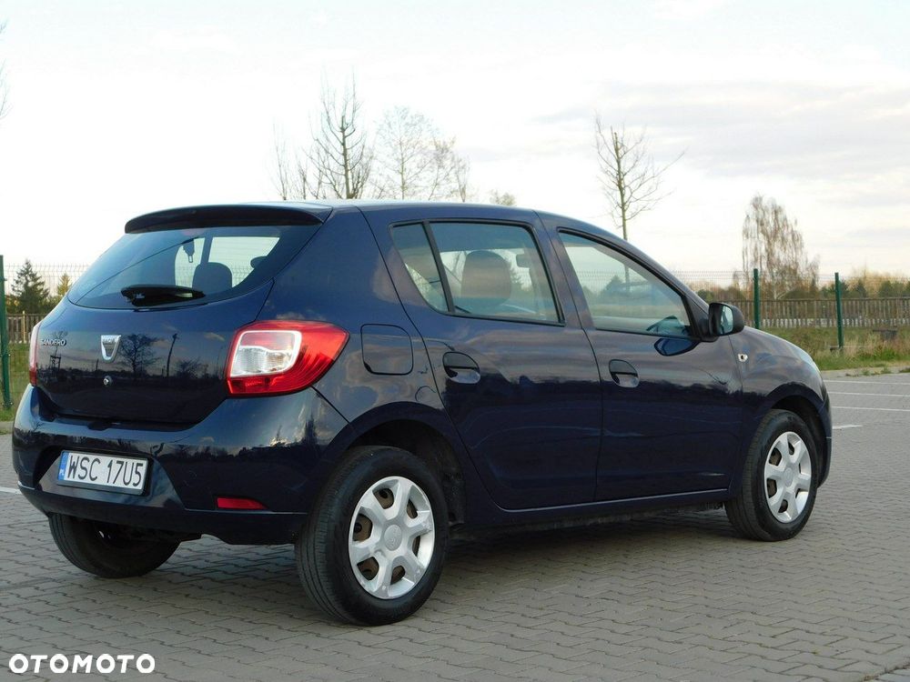 Dacia Sandero - 4