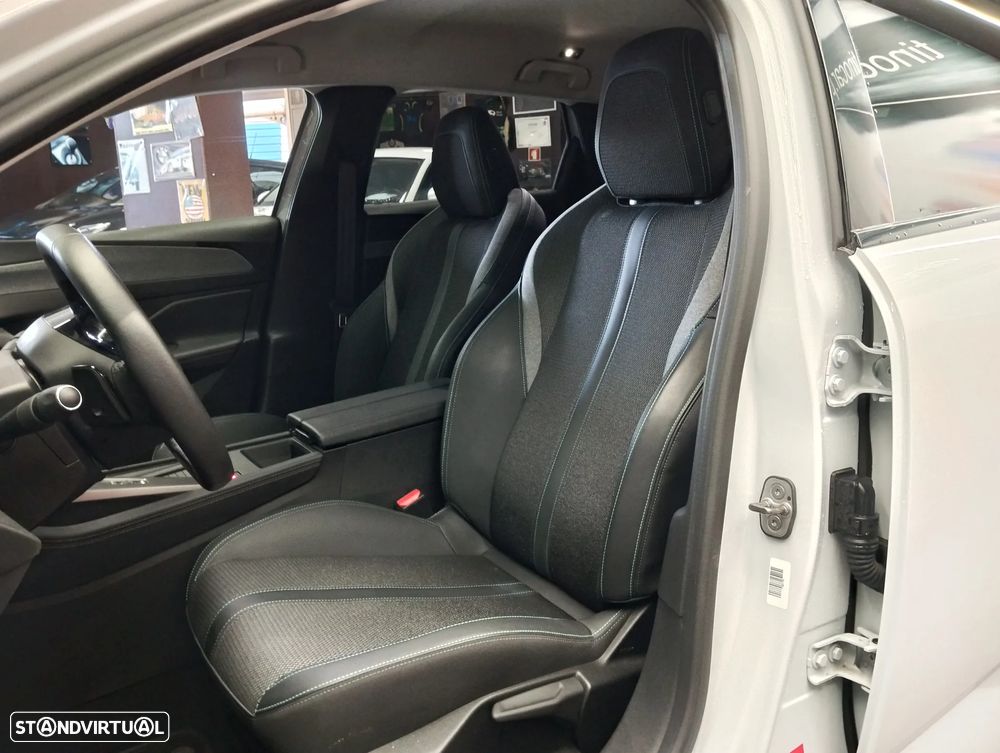 Peugeot 308 SW 1.2 PureTech Allure Pack EAT8 - 16