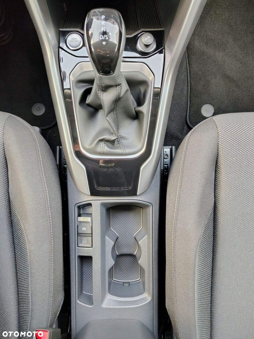 Volkswagen T-Roc - 15