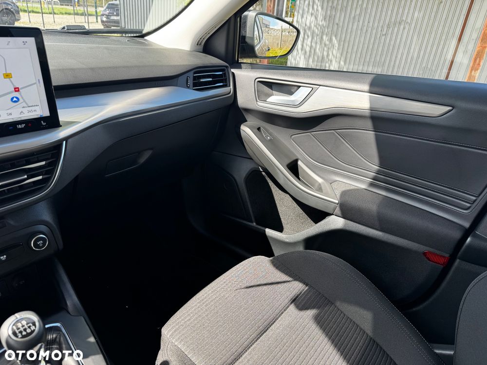 Ford Focus 1.0 EcoBoost STart-Stopp-System TITANIUM - 21