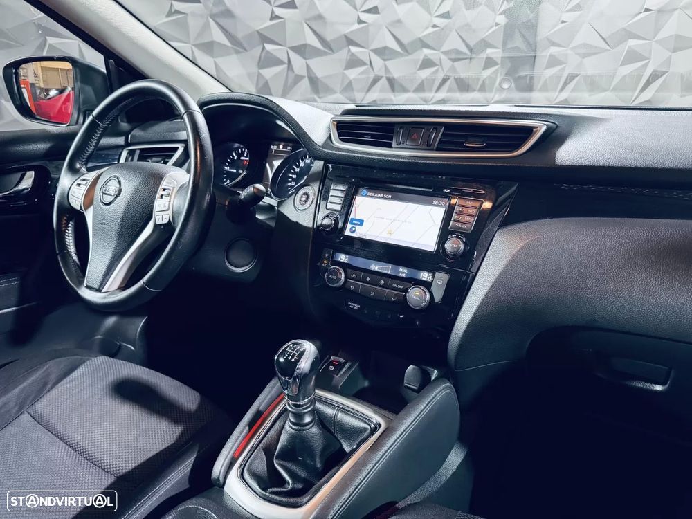 Nissan Qashqai 1.5 dCi Tekna Premium - 12
