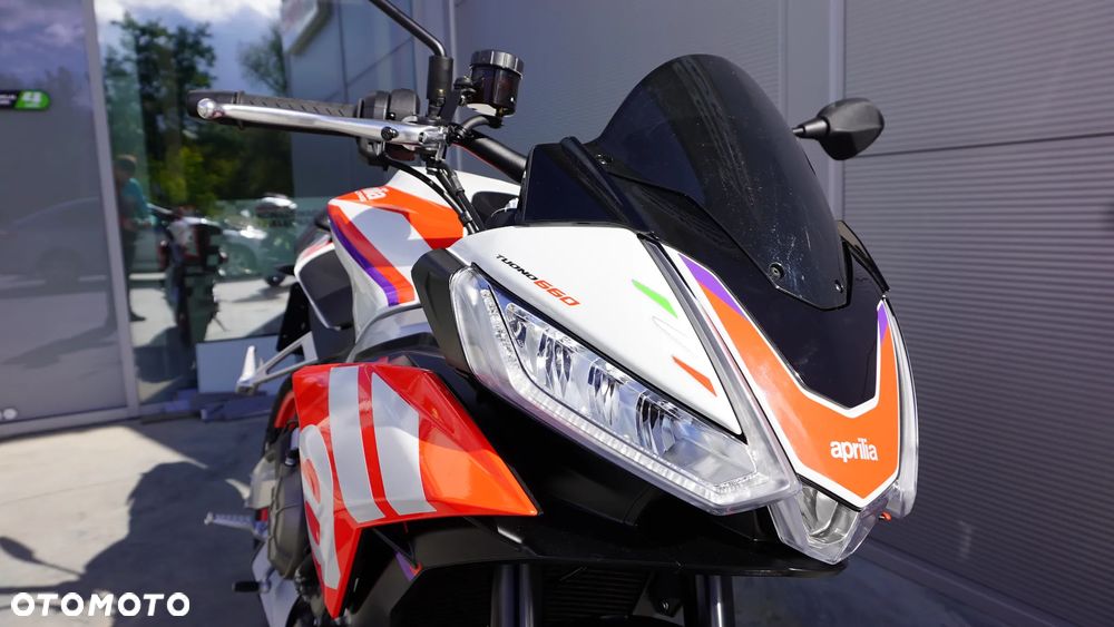 Aprilia Tuono - 24