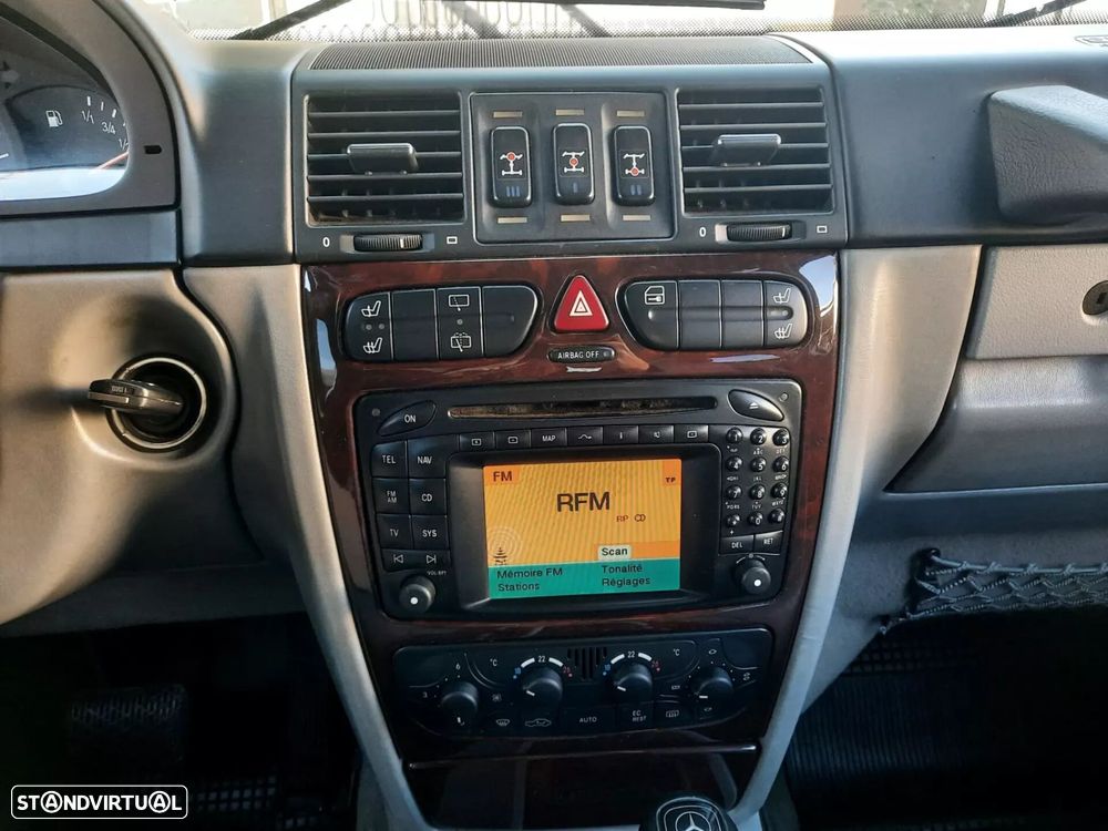 Mercedes-Benz G 400 - 10