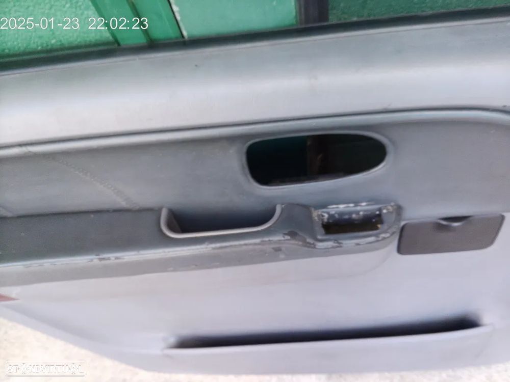 Hyundai traject quartelas - 3