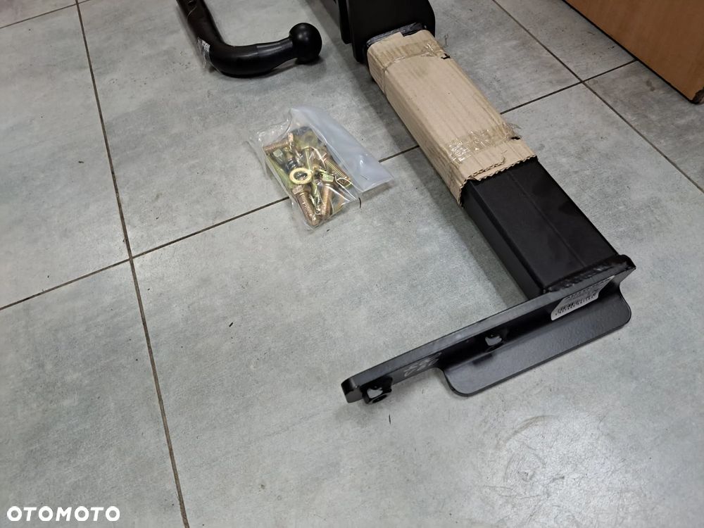 Hak holowniczy Autohak Volvo S60 V60 NOWY! 2010 DO 2018 - 3