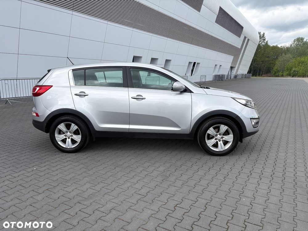 Kia Sportage 2.0 CVVT 2WD Vision - 4