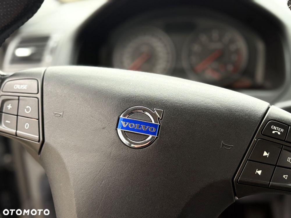 Volvo C30 1.8 Momentum - 32