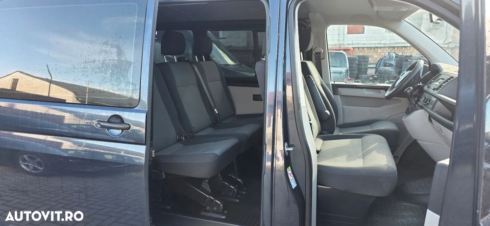 Volkswagen Transporter Caravelle DSG Lang Highline - 10