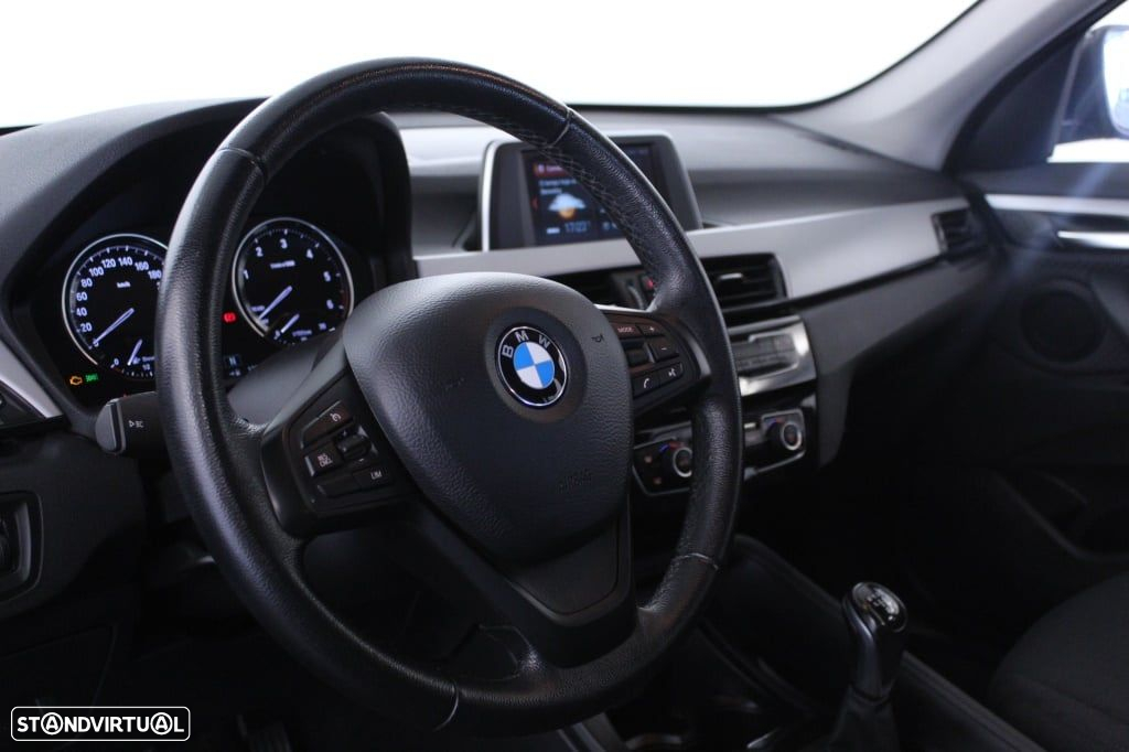 BMW X1 16 d sDrive Advantage - 21