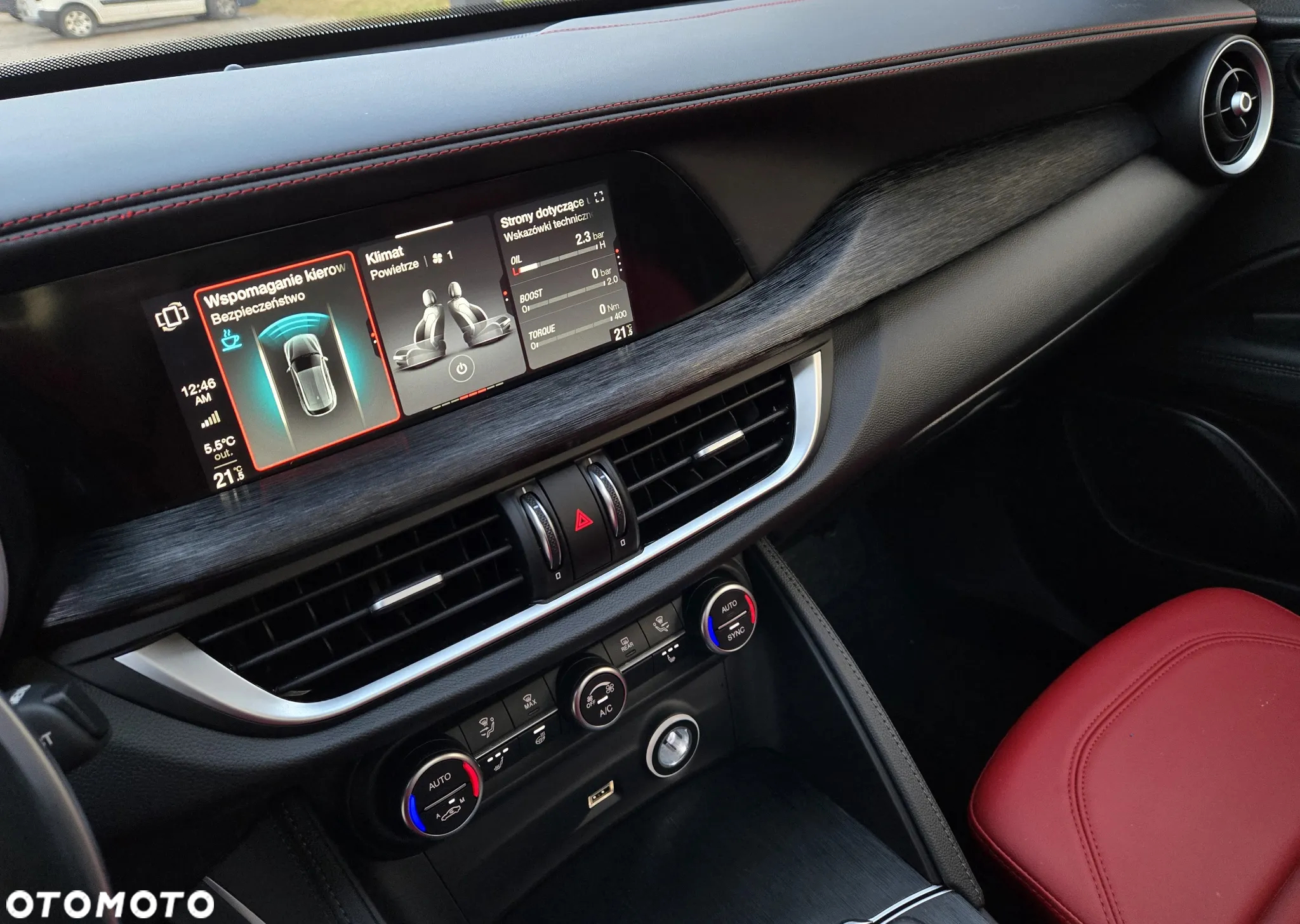 Alfa Romeo Stelvio 2.0 Turbo 16V AT8-Q4 Veloce Ti - 18