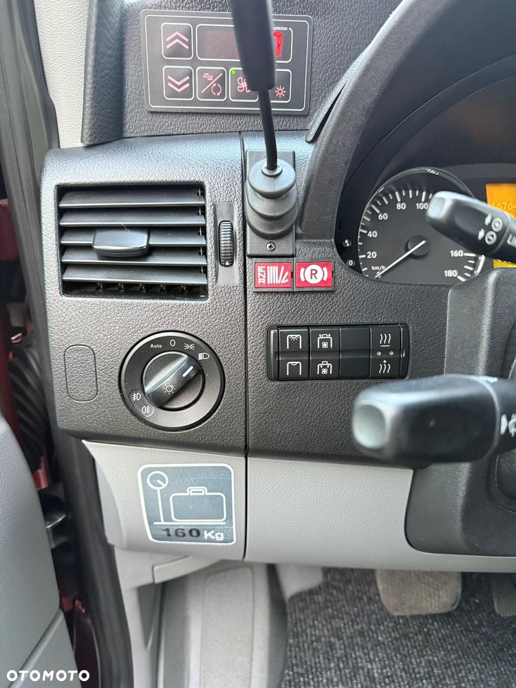 Mercedes-Benz Sprinter - 8