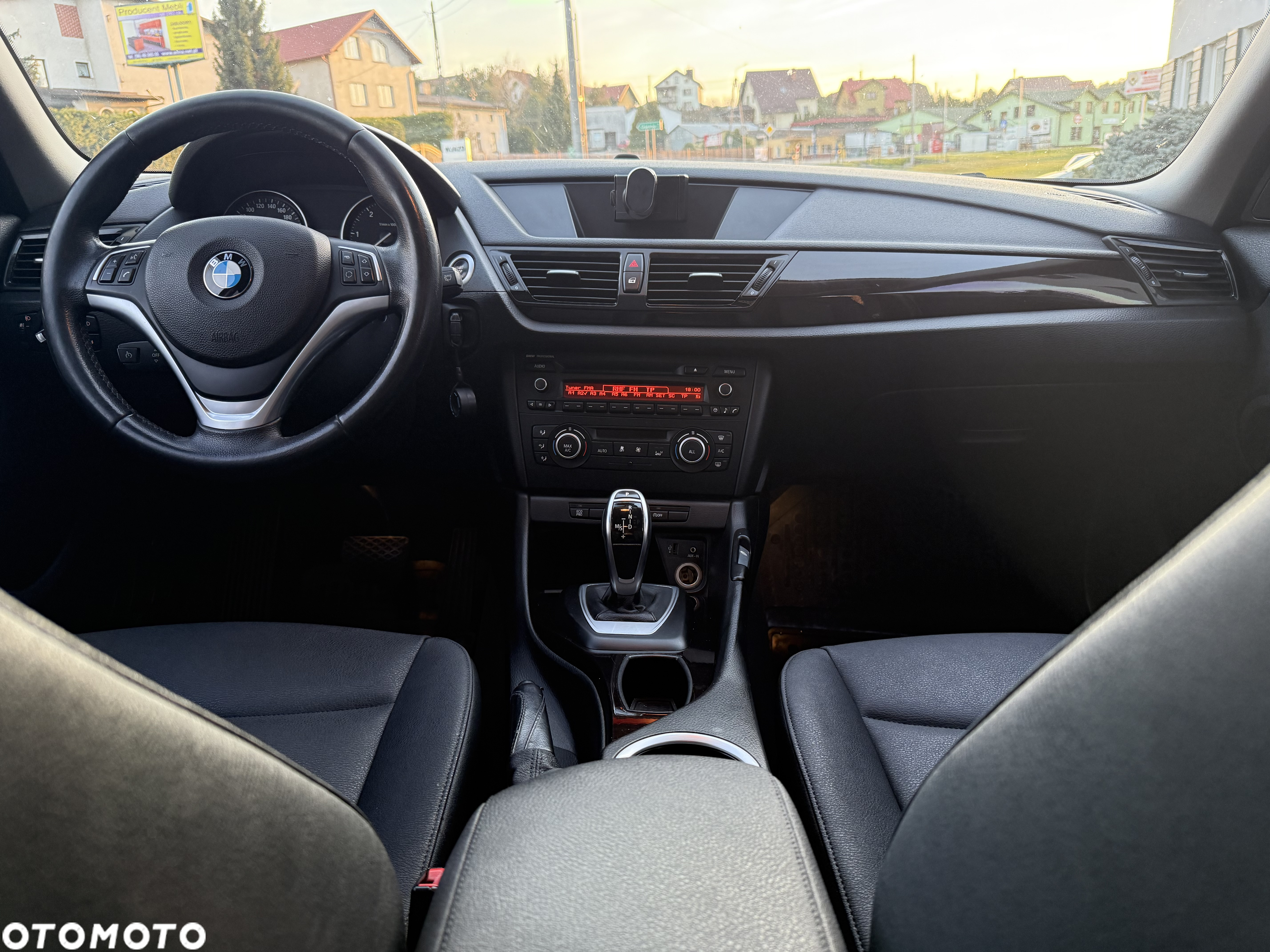 BMW X1 sDrive18d xLine - 14