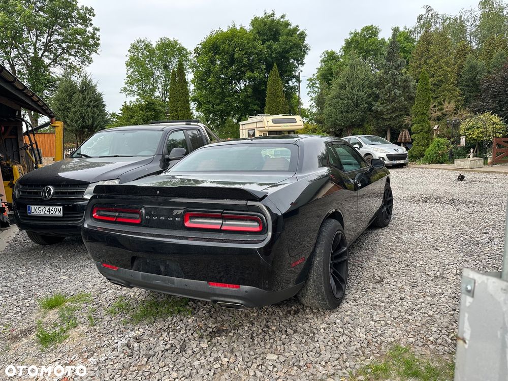 Dodge Challenger 5.7 R/T - 3