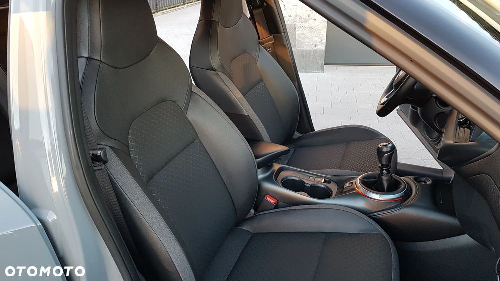 Nissan Juke 1.0 DIG-T N-Connecta - 32