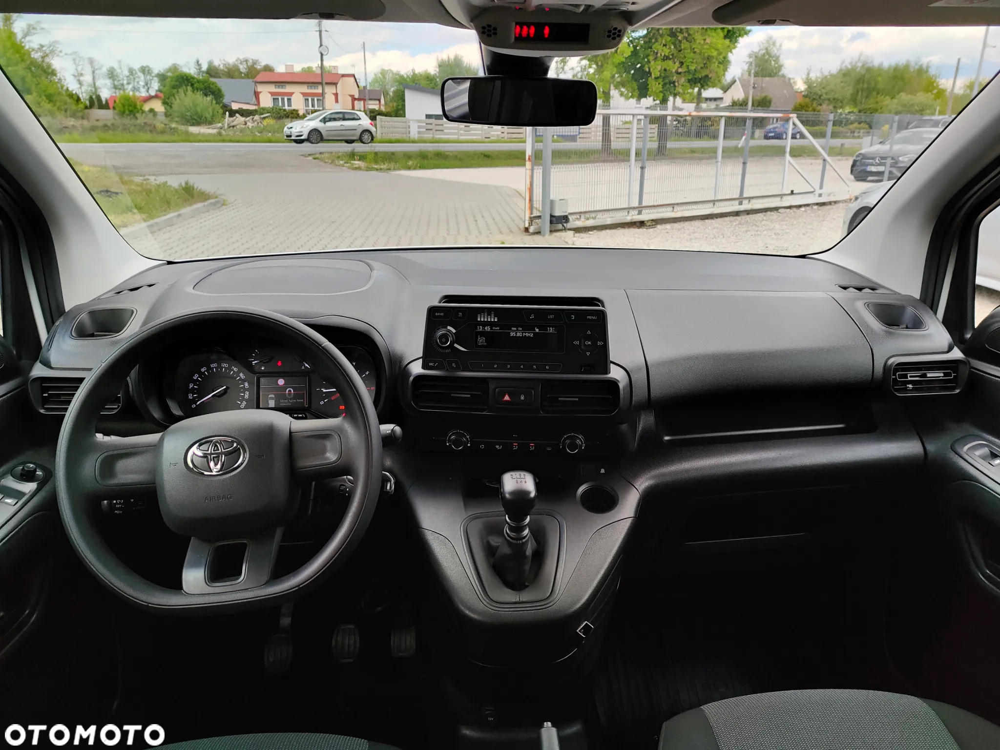 Toyota Proace City Verso 1.5 D-4D Business - 13