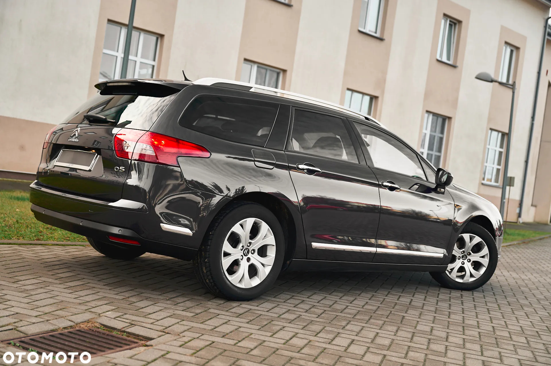 Citroën C5 Tourer HDi 135 FAP Exclusive - 16